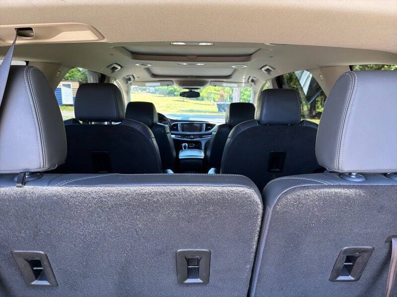 2019 Buick Enclave Essence