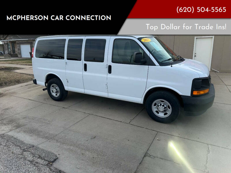 2017 Chevrolet Express Passenger LS's photo