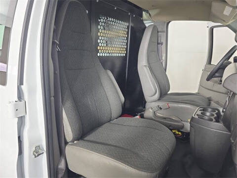 2024 GMC Savana 2500