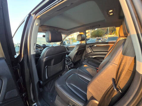 2015 Audi Q7 3.0T quattro S line Prestige