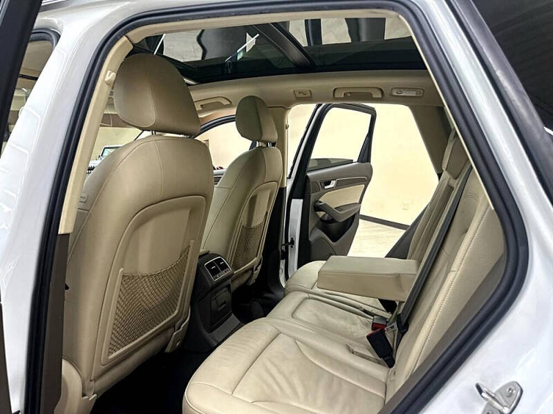 2015 Audi Q5 2.0T quattro Premium Plus