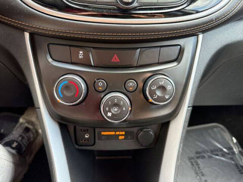 2022 Chevrolet Trax LS