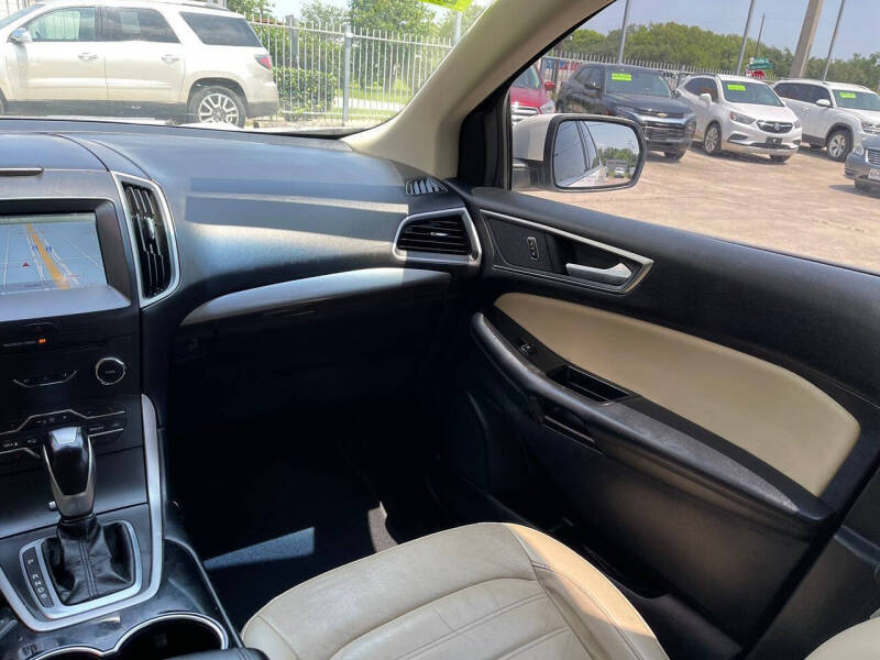 2017 Ford Edge SEL