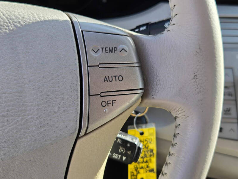 2006 Toyota Avalon XLS