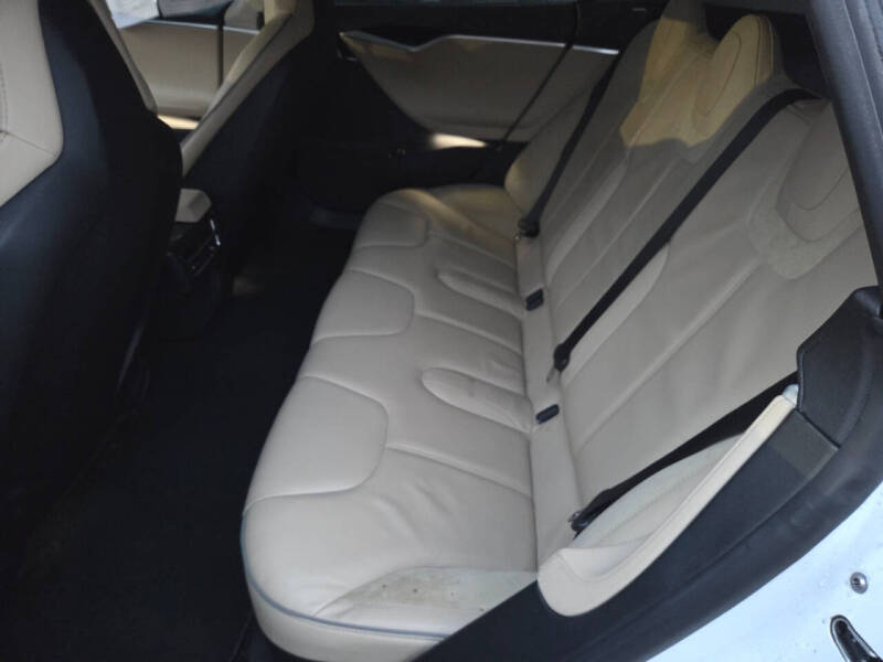 2013 Tesla Model S Performance