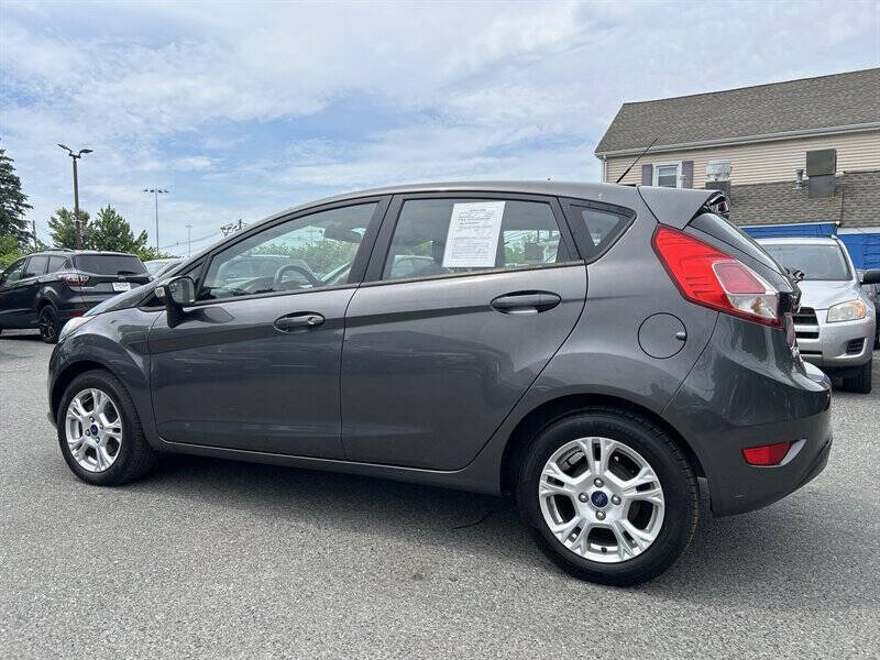 2016 Ford Fiesta SE