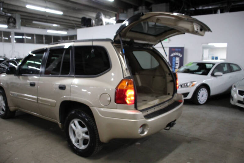 2004 GMC Envoy SLT