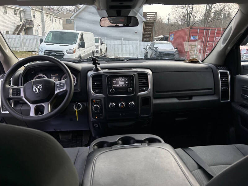 2021 RAM 1500 Classic SLT