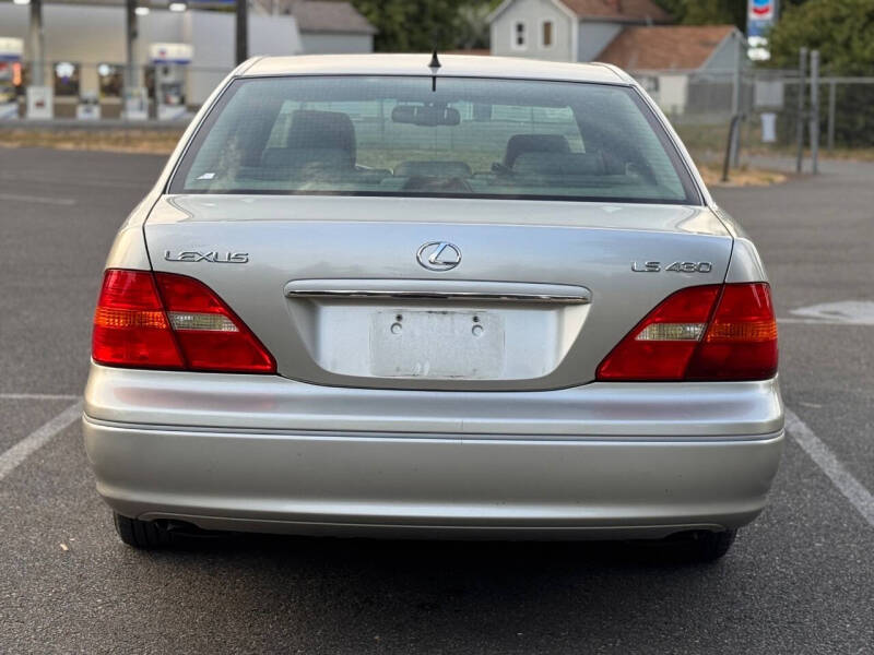 2002 Lexus LS 430