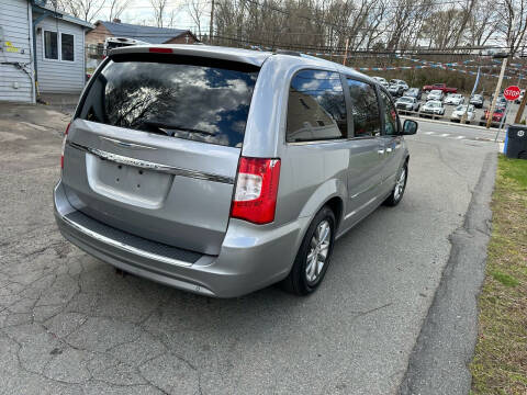 2014 Chrysler Town and Country 30th Anniversary