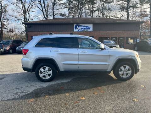 2011 Jeep Grand Cherokee for sale at OnPoint Auto Sales LLC in Plaistow NH