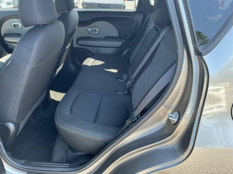 2018 Kia Soul +