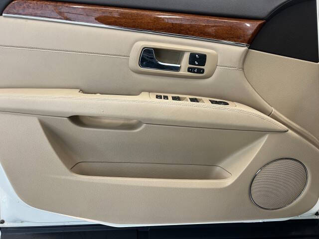 2008 Cadillac SRX V8