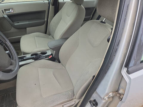 2008 Ford Focus SES