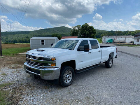 2018 Chevrolet Silverado 2500HD for sale at Tennessee Valley Wholesale Autos LLC in Huntsville AL