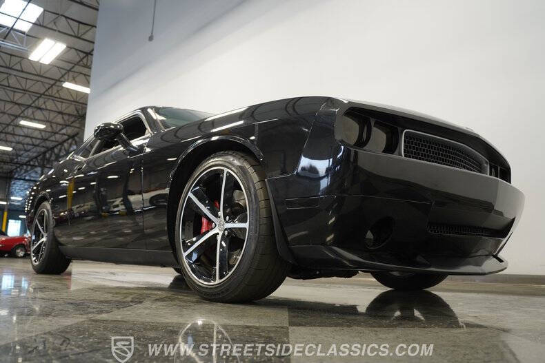 2010 Dodge Challenger SRT8