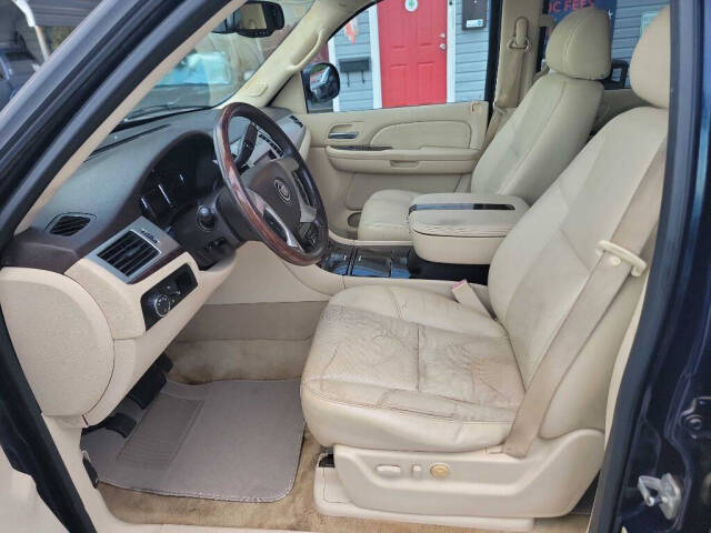 2007 Cadillac Escalade ESV for sale at Your Autodealer Inc. in Mcdonough, GA