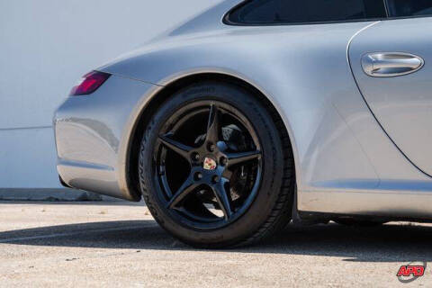 2005 Porsche 911 Carrera