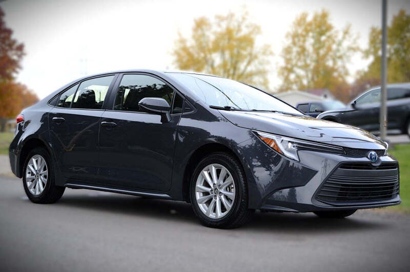2024 Toyota Corolla Hybrid LE