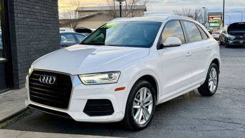 2017 Audi Q3 2.0T Premium
