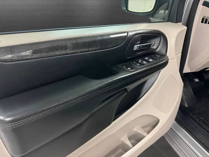 2017 Dodge Grand Caravan SE Plus