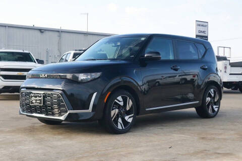 2023 Kia Soul for sale at STRICKLAND AUTO GROUP INC in Ahoskie NC