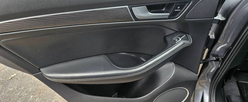 2015 Audi SQ5 3.0T quattro Prestige