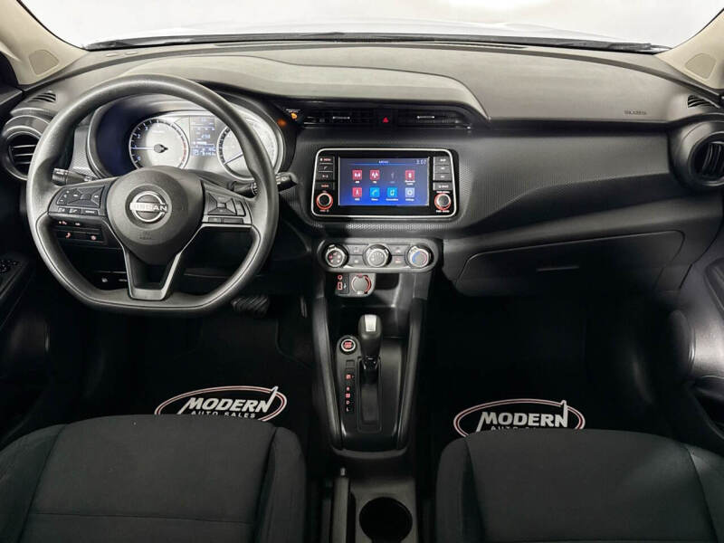 2023 Nissan Kicks S