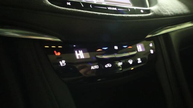 2017 Cadillac XT5 Platinum