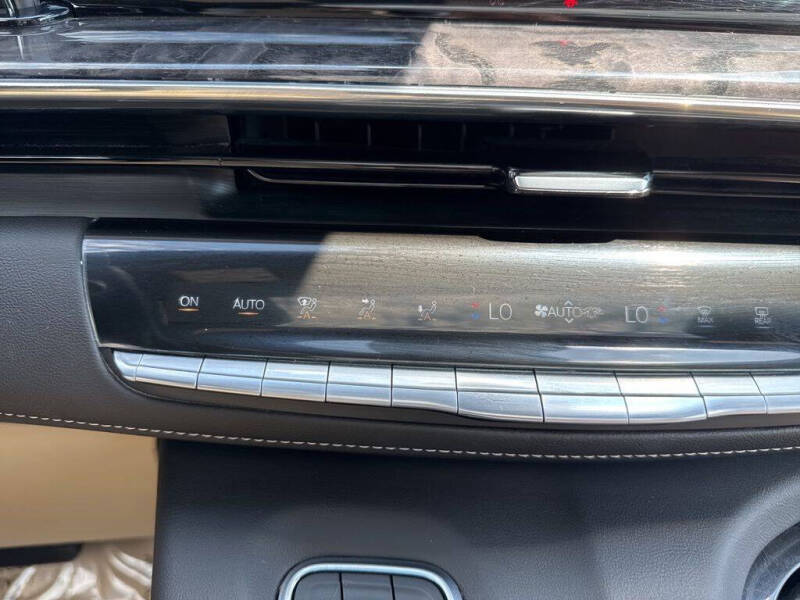 2021 Cadillac Escalade Premium Luxury