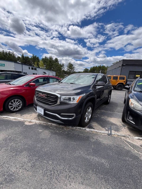2017 GMC Acadia SLE-1