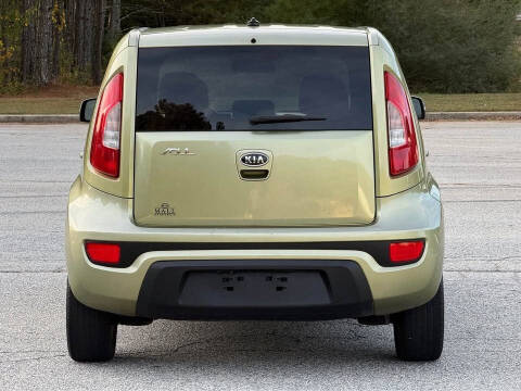 2012 Kia Soul +