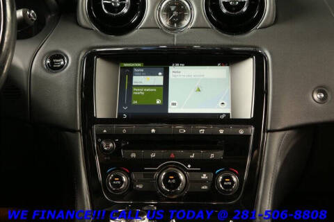 2016 Jaguar XJ R-Sport