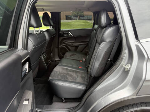 2022 Mitsubishi Outlander SE Launch Edition