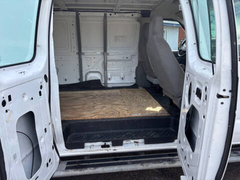 2014 Ford E-Series E-250