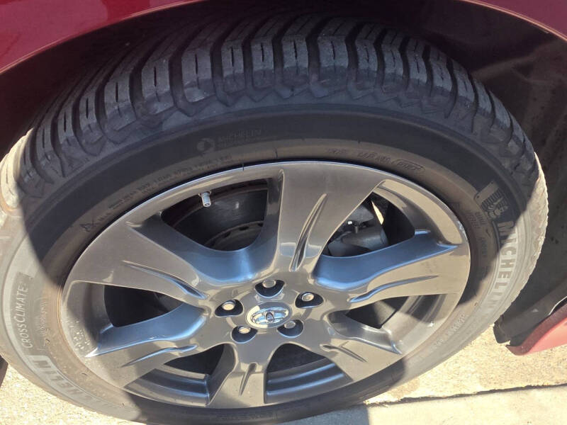 2013 Toyota Sienna SE 8-Passenger