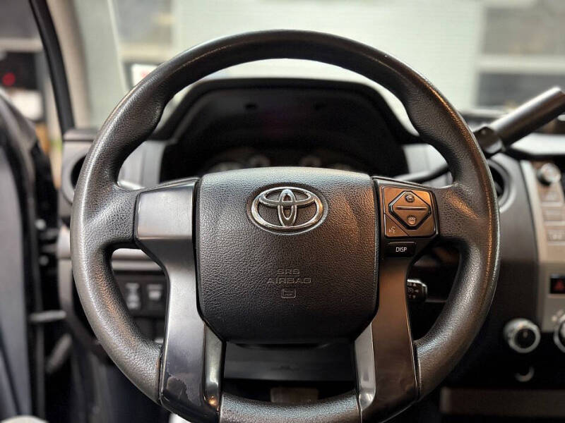 2015 Toyota Tundra SR5