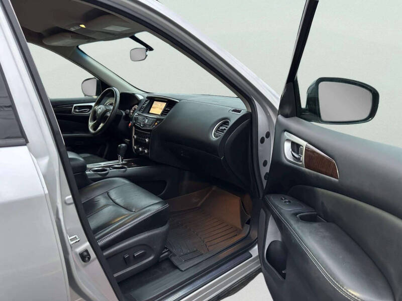 2014 Nissan Pathfinder SL