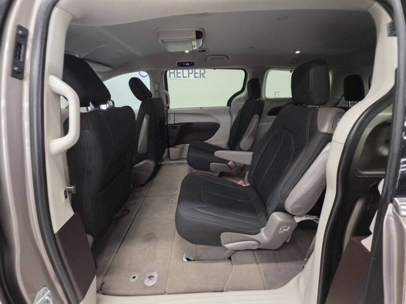 2017 Chrysler Pacifica Touring Plus