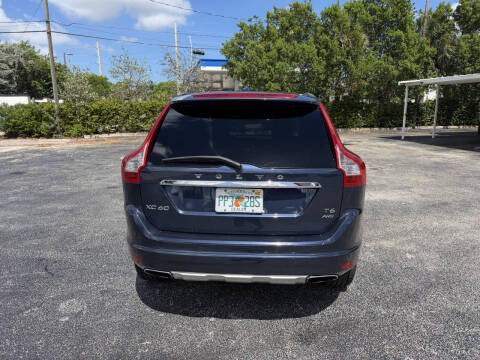 2014 Volvo XC60 T6 Premier Plus