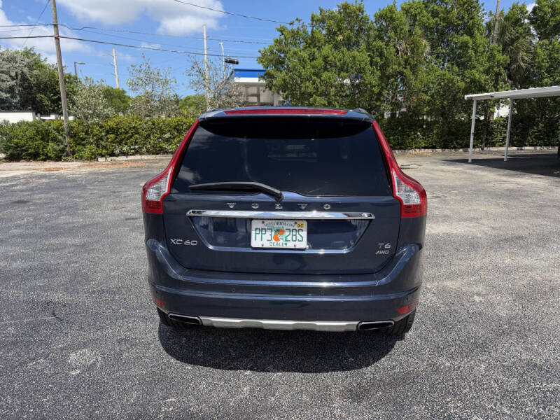 2014 Volvo XC60 T6 Premier Plus
