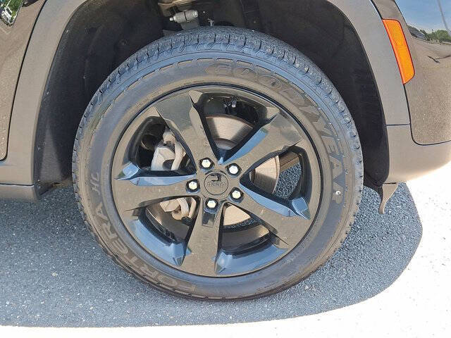 2022 Jeep Grand Cherokee Altitude