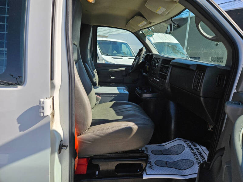 2013 Chevrolet Express 2500