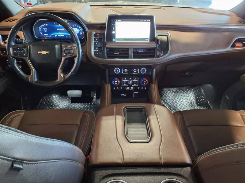 2022 Chevrolet Suburban High Country