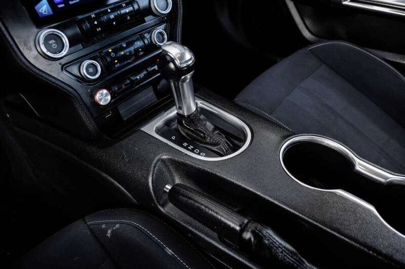 2019 Ford Mustang