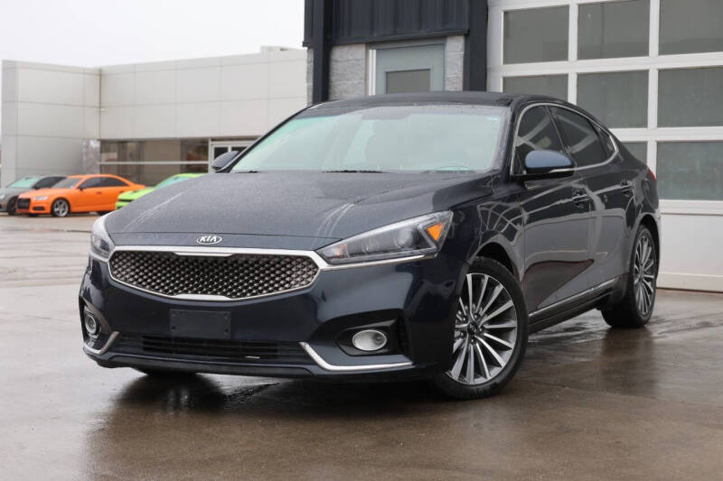 2018 Kia Cadenza Premium