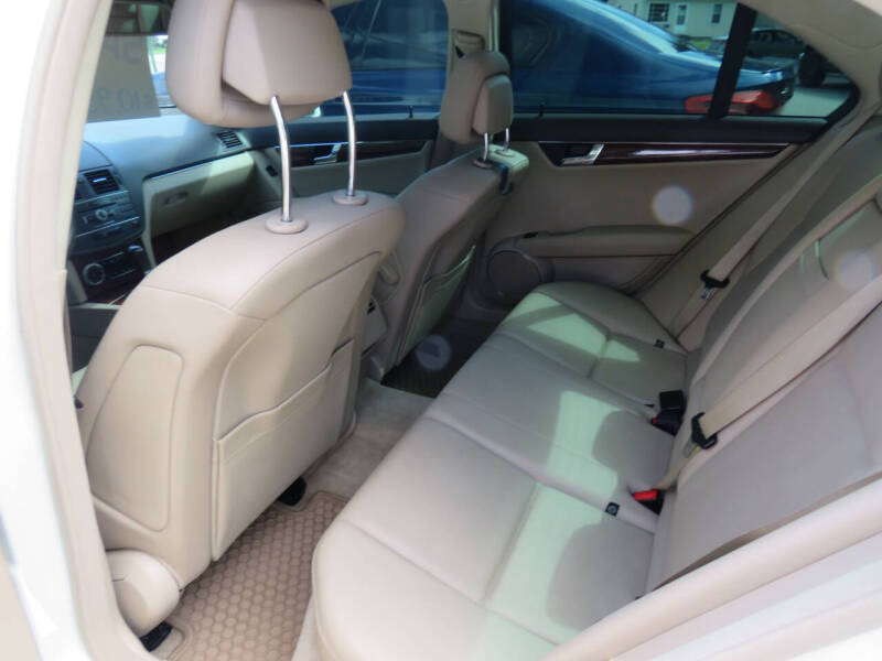 2011 Mercedes-Benz C-Class