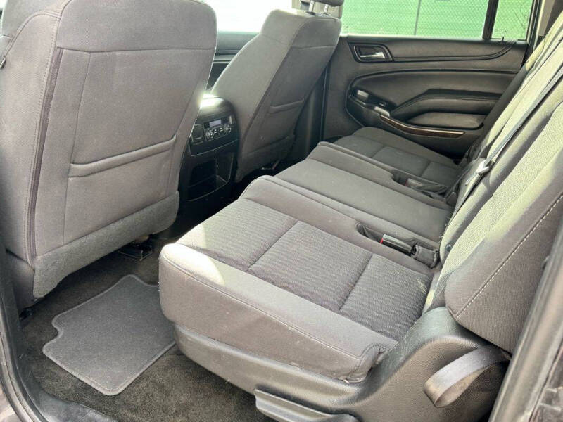 2018 Chevrolet Suburban LS