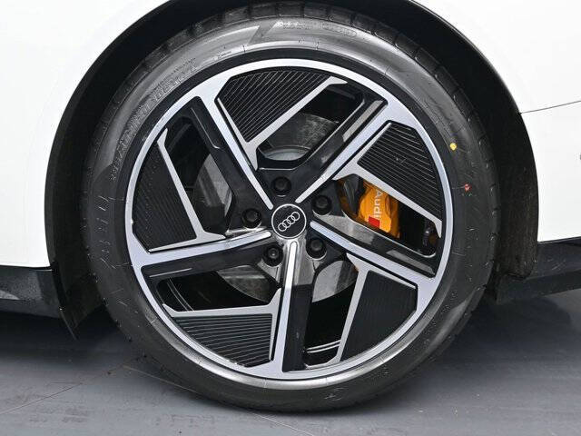 2023 Audi RS e-tron GT quattro