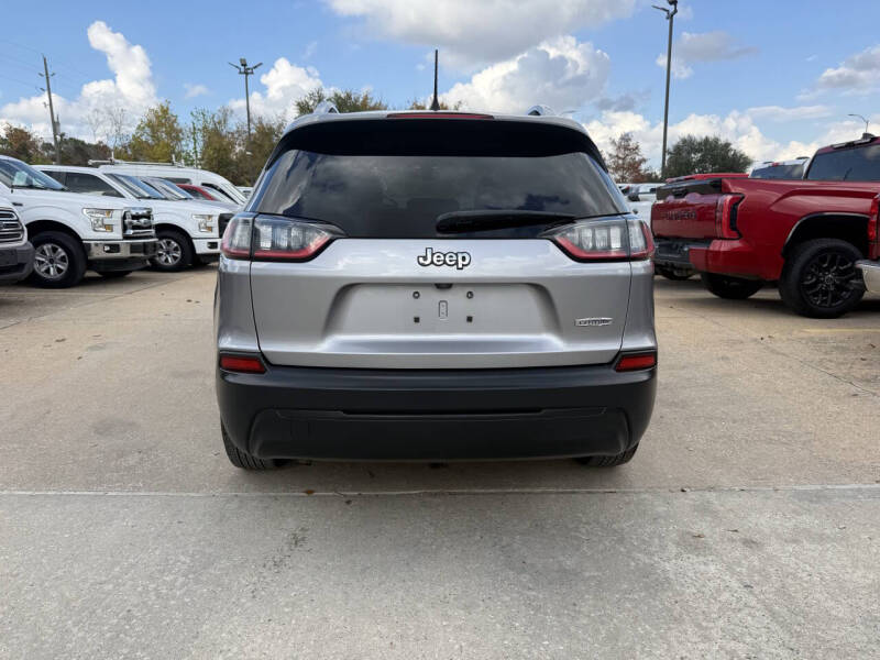 2019 Jeep Cherokee Latitude